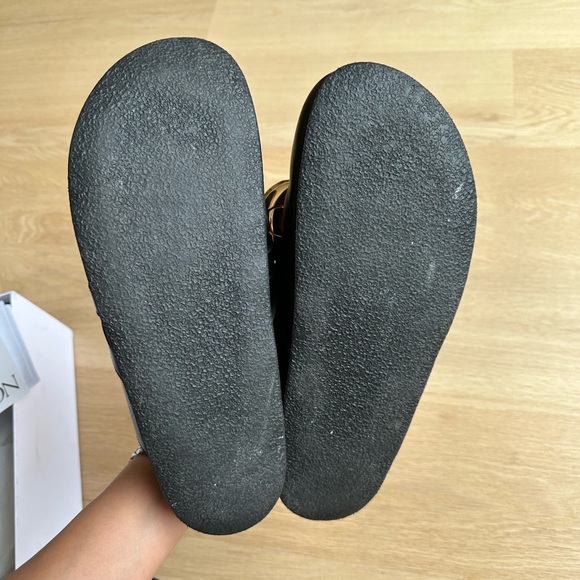 JW Anderson Chain Loafer - Picture 3 of 5